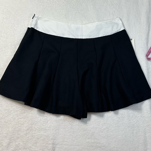 NWT Anthropologie Maeve Skirty Short Black and White Classic Evening Summer Date - Picture 14 of 16
